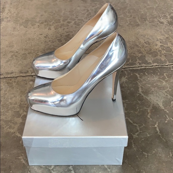 Brian Atwood platform heels - Picture 2 of 4